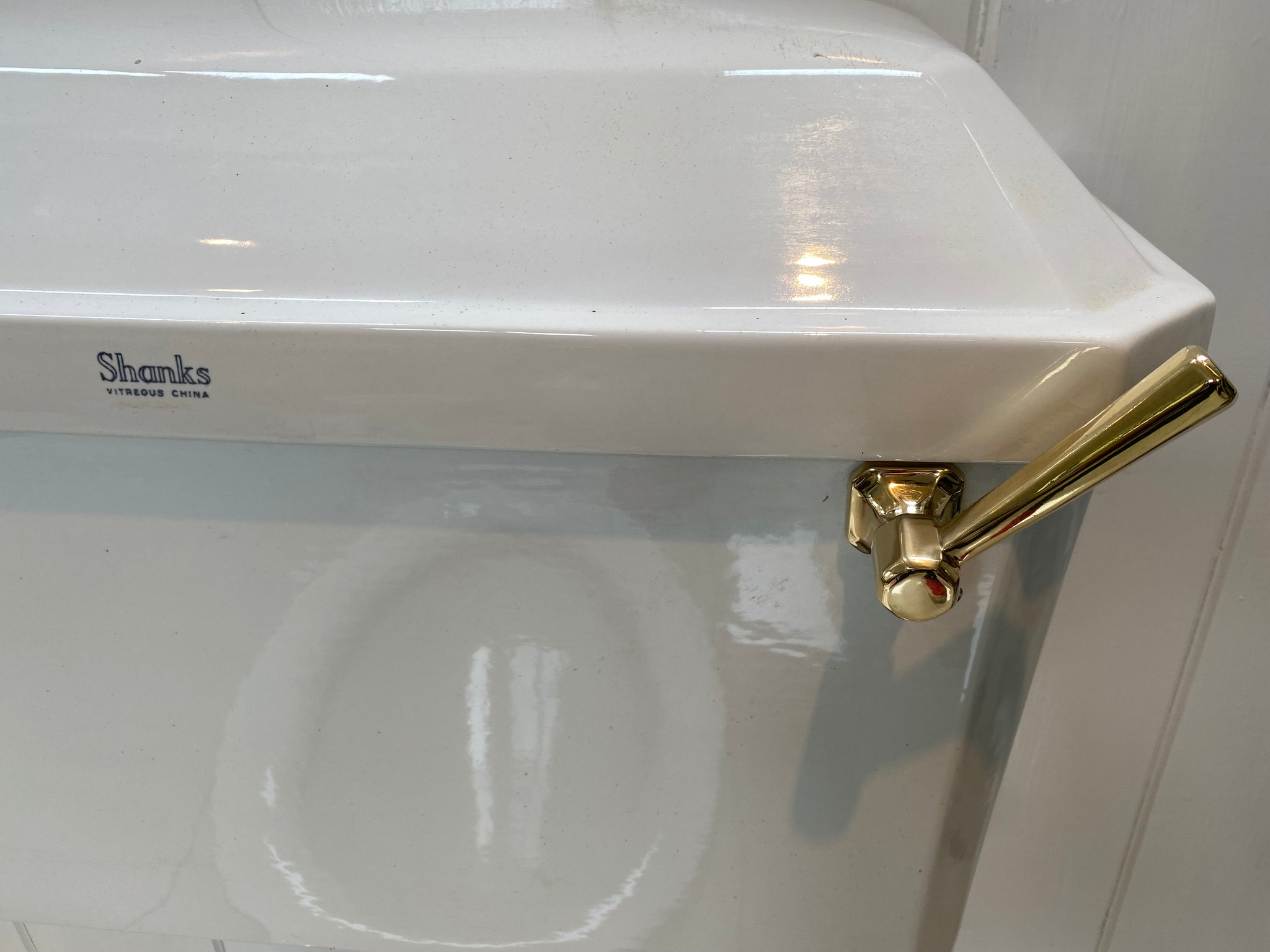 art deco shanks wc set c.1930 including brass flush handle and brass low level flush pipe