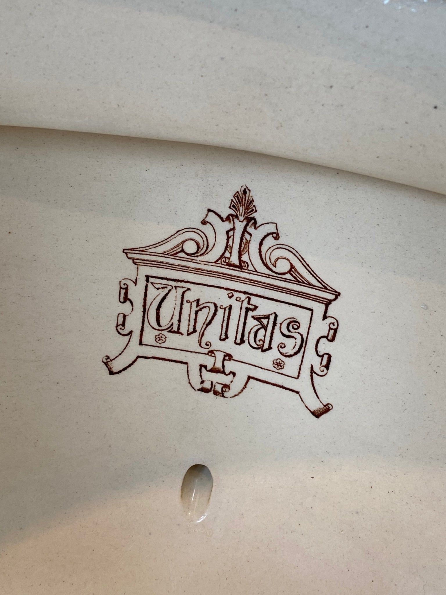 florentine wc by unitas c.1880 with integral after flush chamber