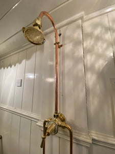 reversible french/english wall-fixing thermostatic shower c. 1950