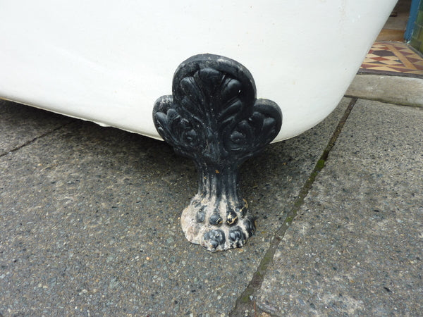 french cast iron chariot bath on feet c.1890
