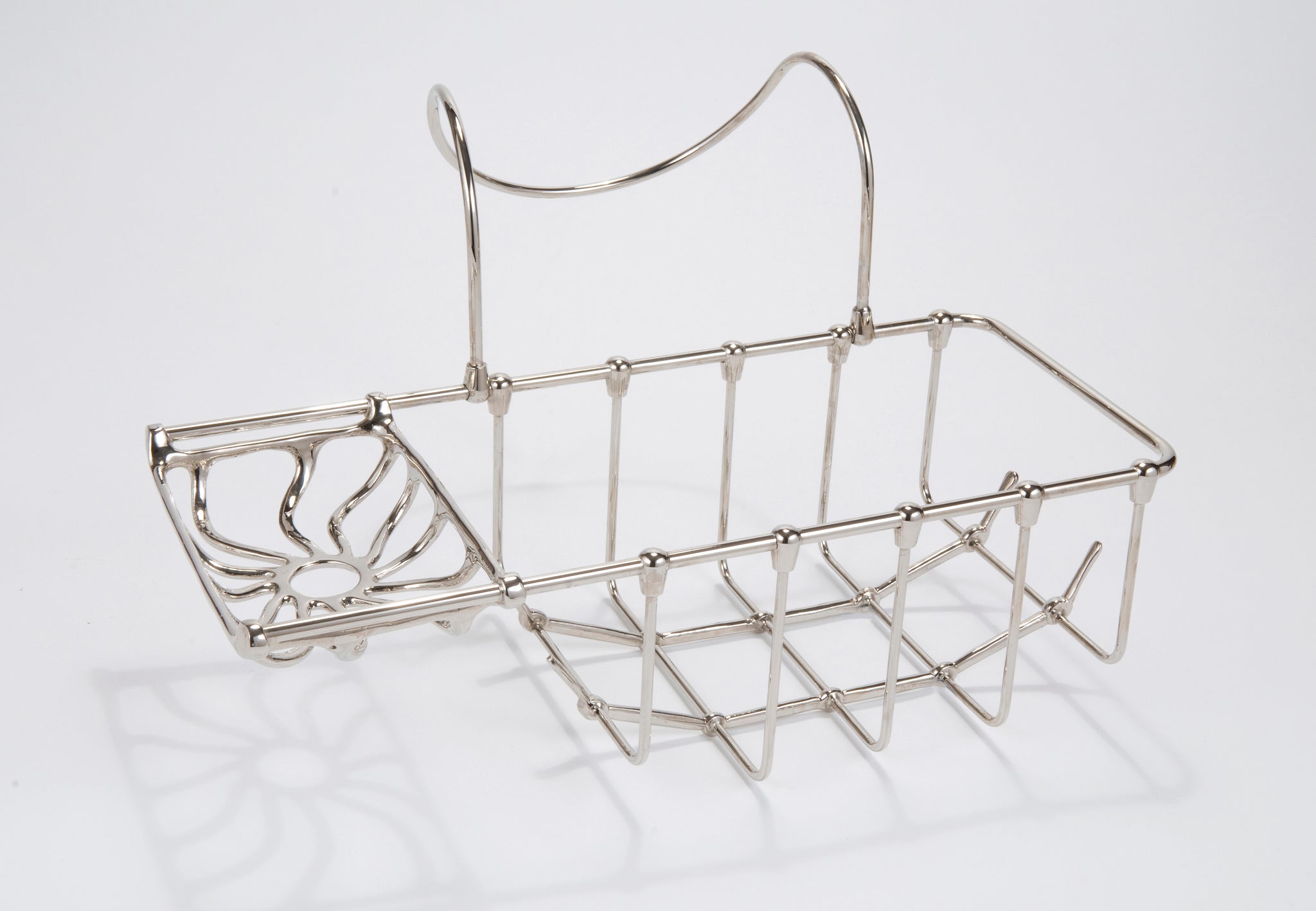 side-hanging 'edwardian' soap and sponge basket